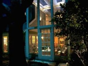 Screened Patio Space