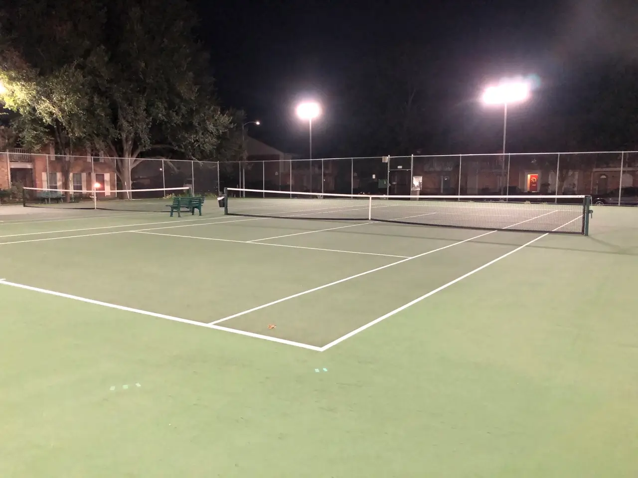 LED Sports Court & Flag Pole Lighting